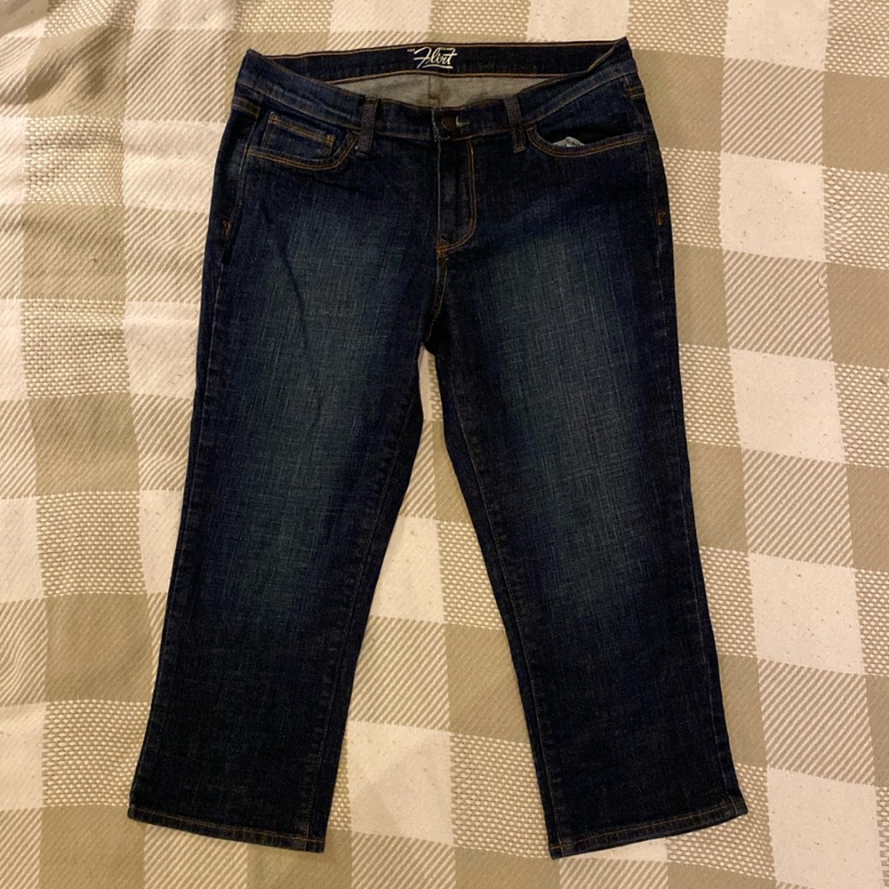 Old Navy cropped capri length jeans size 8
